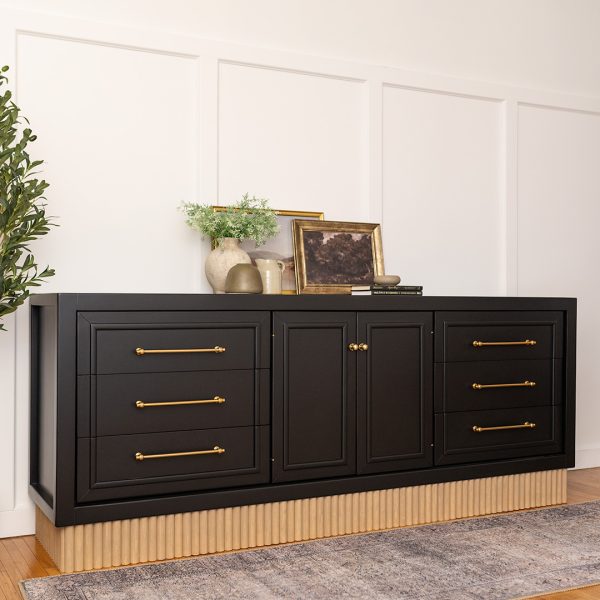 9-Drawer Dresser - Image 4