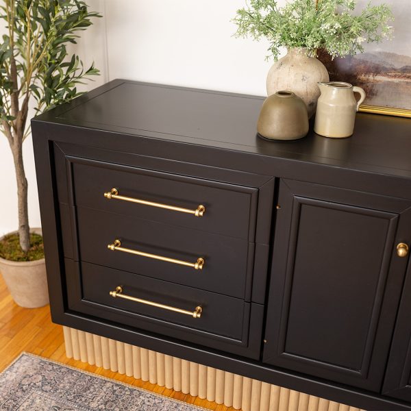 9-Drawer Dresser - Image 5